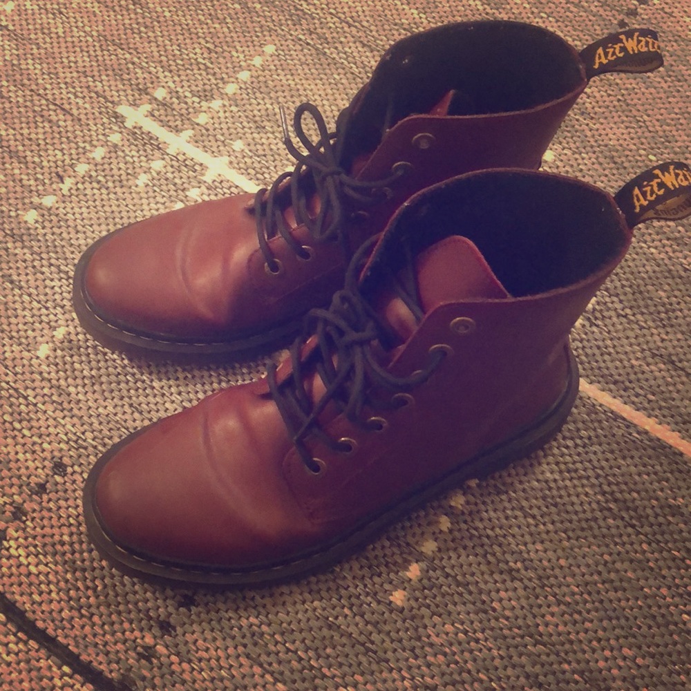 Dr. Martens Luana boots